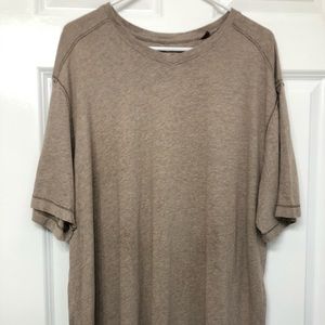 Tommy Bahama T-Shirt, size XL